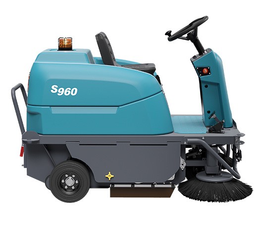S960 Battery Ride-On Sweeper alt 4